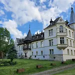 Farm stay Palac Lawica- Splywy Przelomem Bardzkim Klodzko