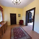 Farm stay Palac Lawica- Splywy Przelomem Bardzkim Klodzko