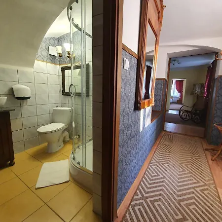 Palac Lawica- Splywy Przelomem Bardzkim * Kłodzko