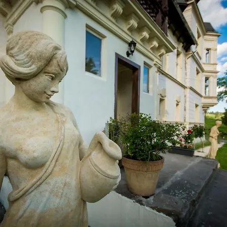 Vakantieboerderij Palac Lawica- Splywy Przelomem Bardzkim Kłodzko