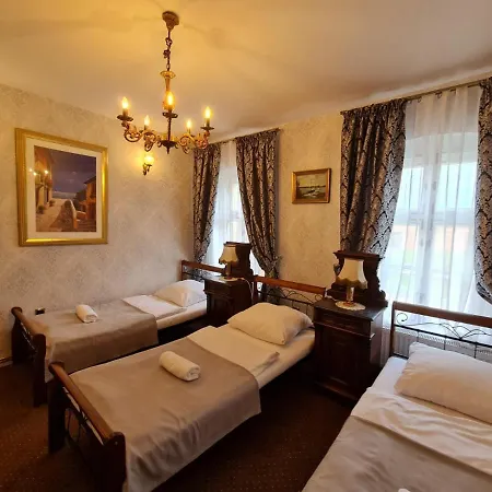 Palac Lawica- Splywy Przelomem Bardzkim Kladsko