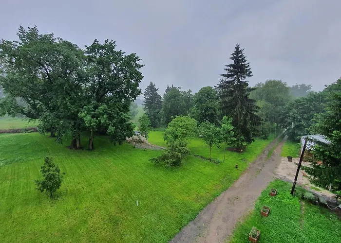 农家乐 Palac Lawica- Splywy Przelomem Bardzkim 克沃兹科