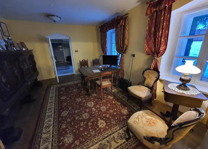 农家乐 Palac Lawica- Splywy Przelomem Bardzkim