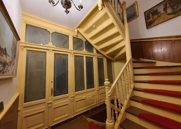 农家乐 Palac Lawica- Splywy Przelomem Bardzkim