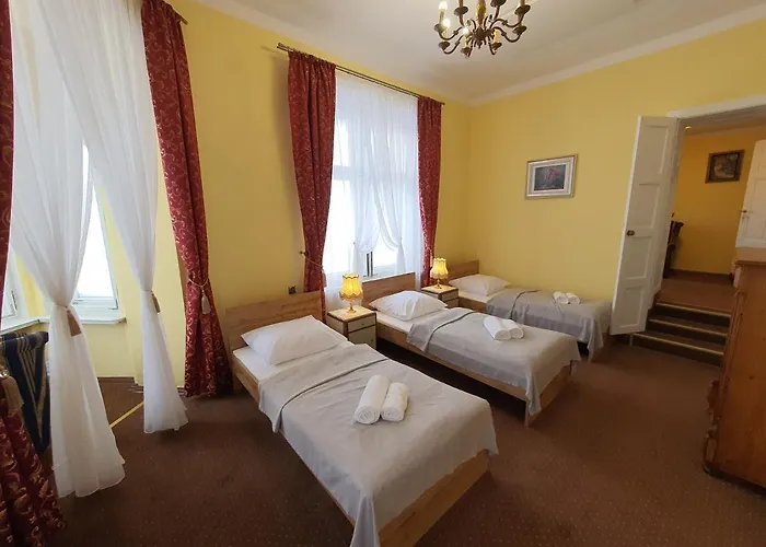 Palac Lawica- Splywy Przelomem Bardzkim كوادسكوم