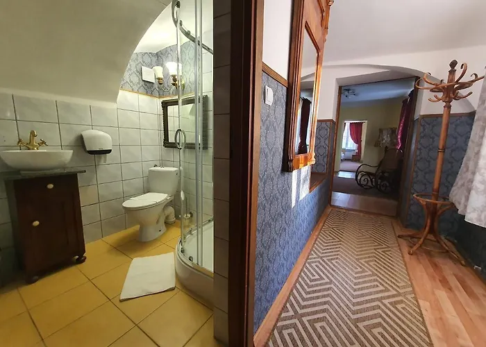 Palac Lawica- Splywy Przelomem Bardzkim * كوادسكوم