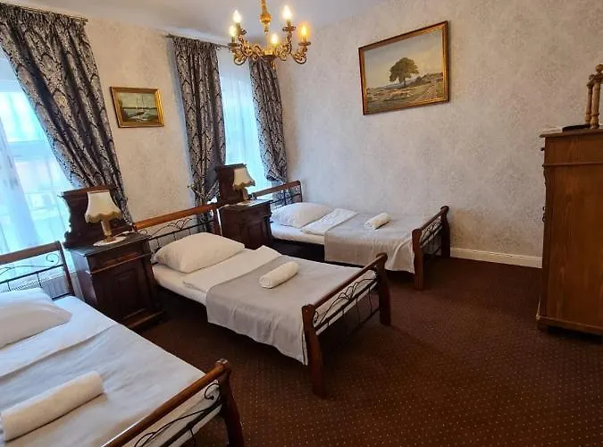 农家乐 Palac Lawica- Splywy Przelomem Bardzkim 克沃兹科